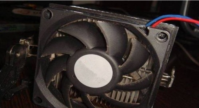 Win10專業版用戶電腦開機沒幾分鐘自動重啟怎么辦？