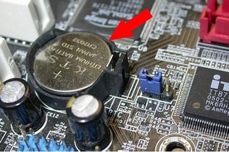 win7主板電池拆除教程