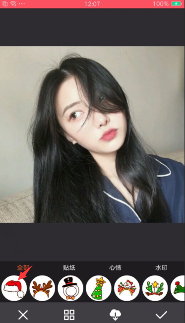 朋友圈圣誕帽怎么弄的 微信朋友圈添加圣誕帽頭像方法
