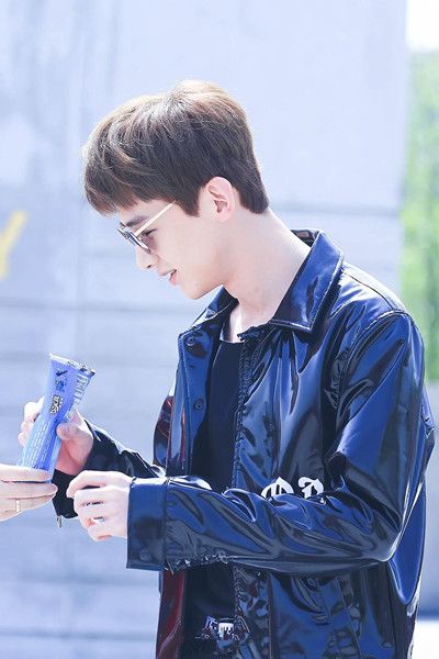 抖音相看兩不厭只有敬亭山是什么歌？抖音唯有敬亭山歌曲分享