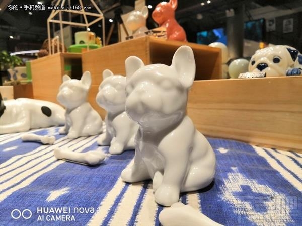 華為nova3相機怎么樣，好不好，美顏拍照、自拍美不美?